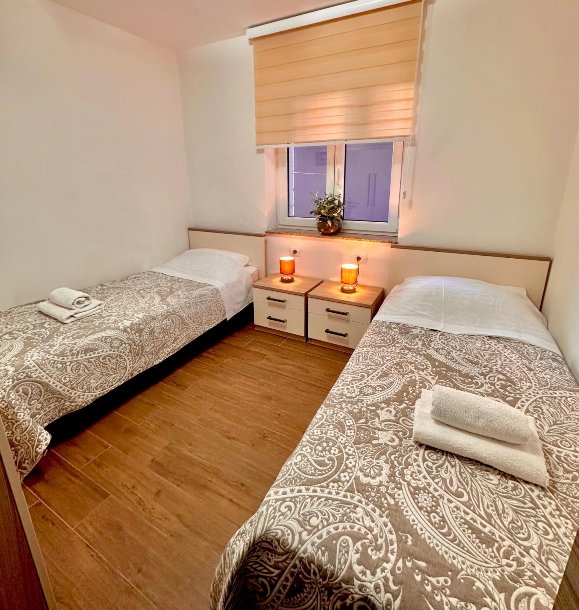 Apartments Maslina & Pinija Crikvenica Kültér fotó